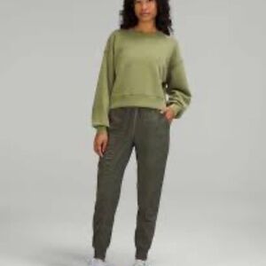 NWT Lululemon Perfectly Oversized Cropped Crew Bronze Green Size 8